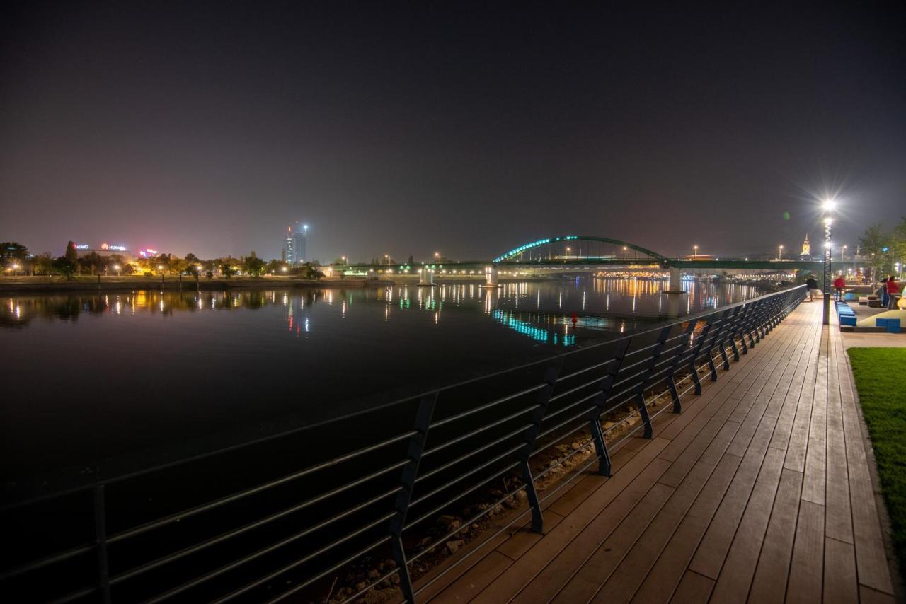 Belgrade Waterfront Green Apartment Bagian luar foto
